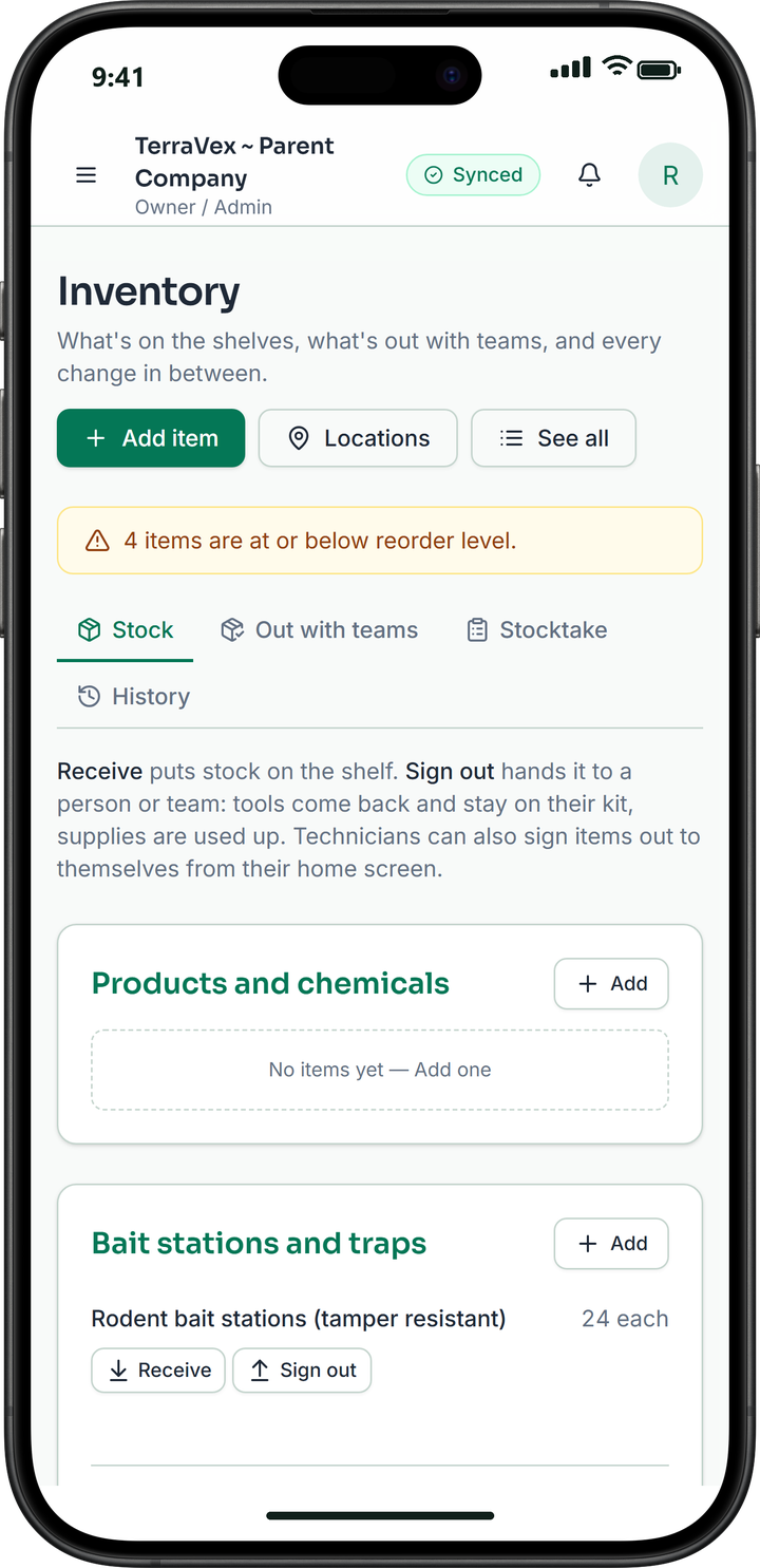 Inventory grouped into products, bait stations and traps, with reorder alerts.